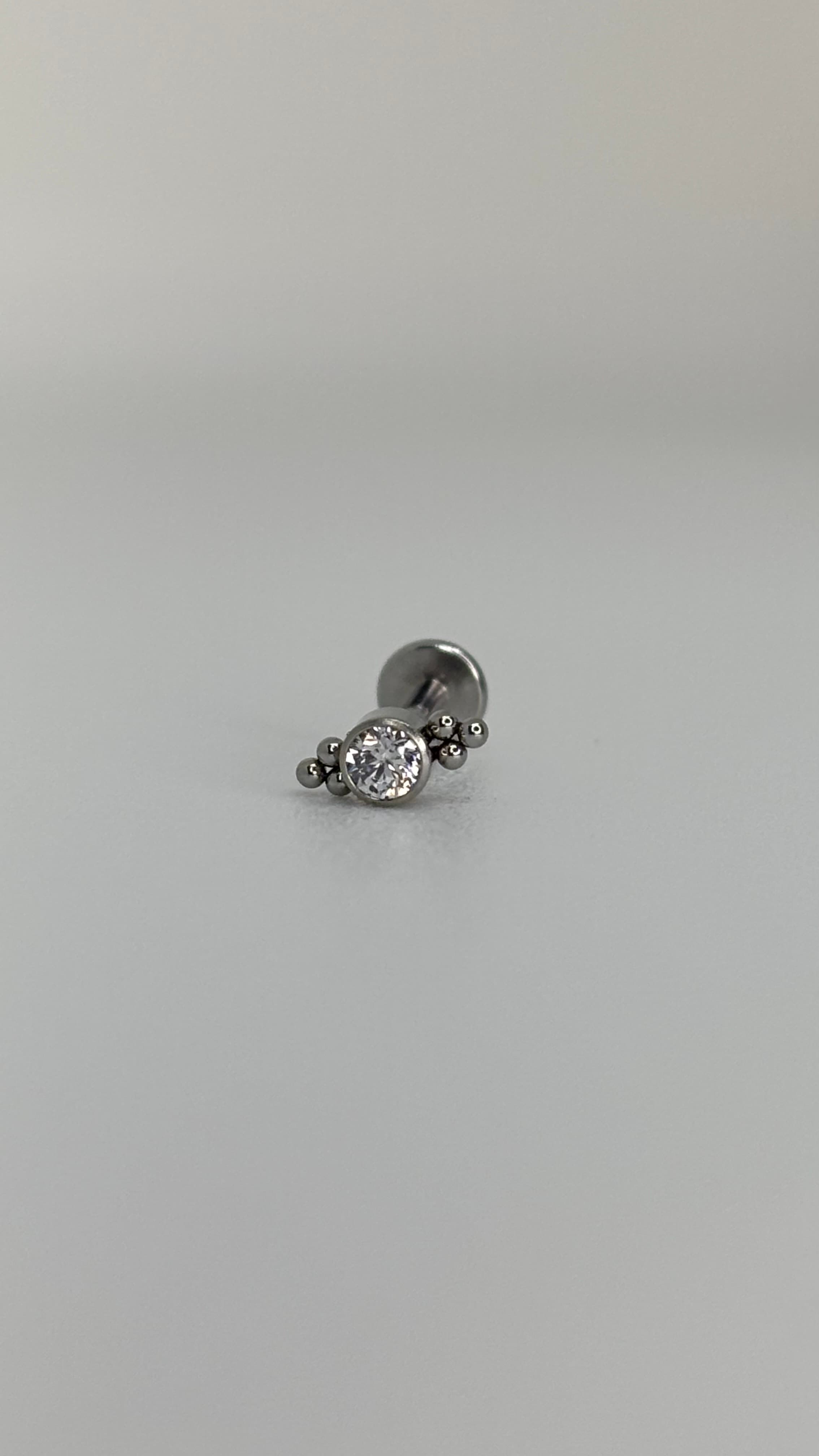 Labret Ponto Luz Indiano